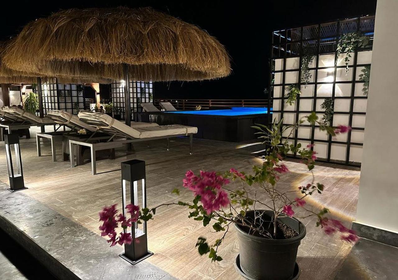 Sanctuary Sunlit Hurghada Haven With 4 Pools, Rooftop Sunsets & Gourmet Bites Steps Away エクステリア 写真