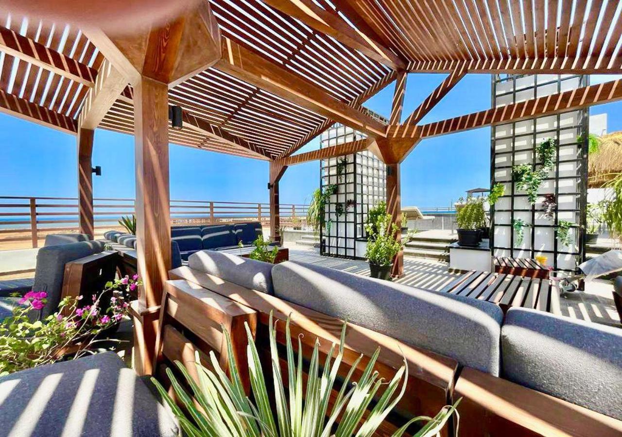 Sanctuary Sunlit Hurghada Haven With 4 Pools, Rooftop Sunsets & Gourmet Bites Steps Away エクステリア 写真